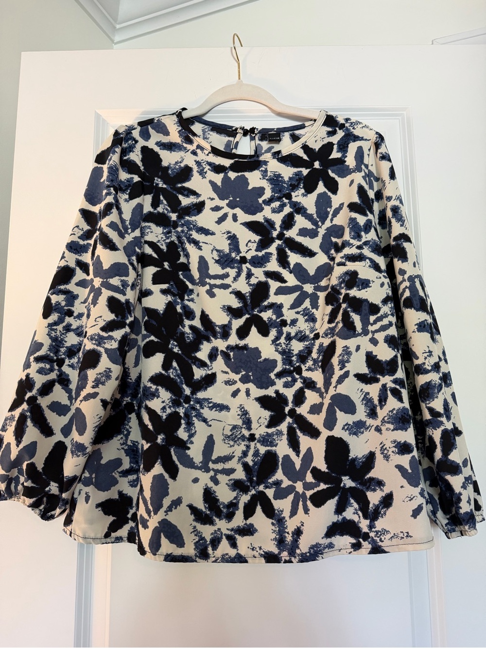 SHEIN Navy and Cream Floral Long-Sleeve Blouse - Picture 1 of 3